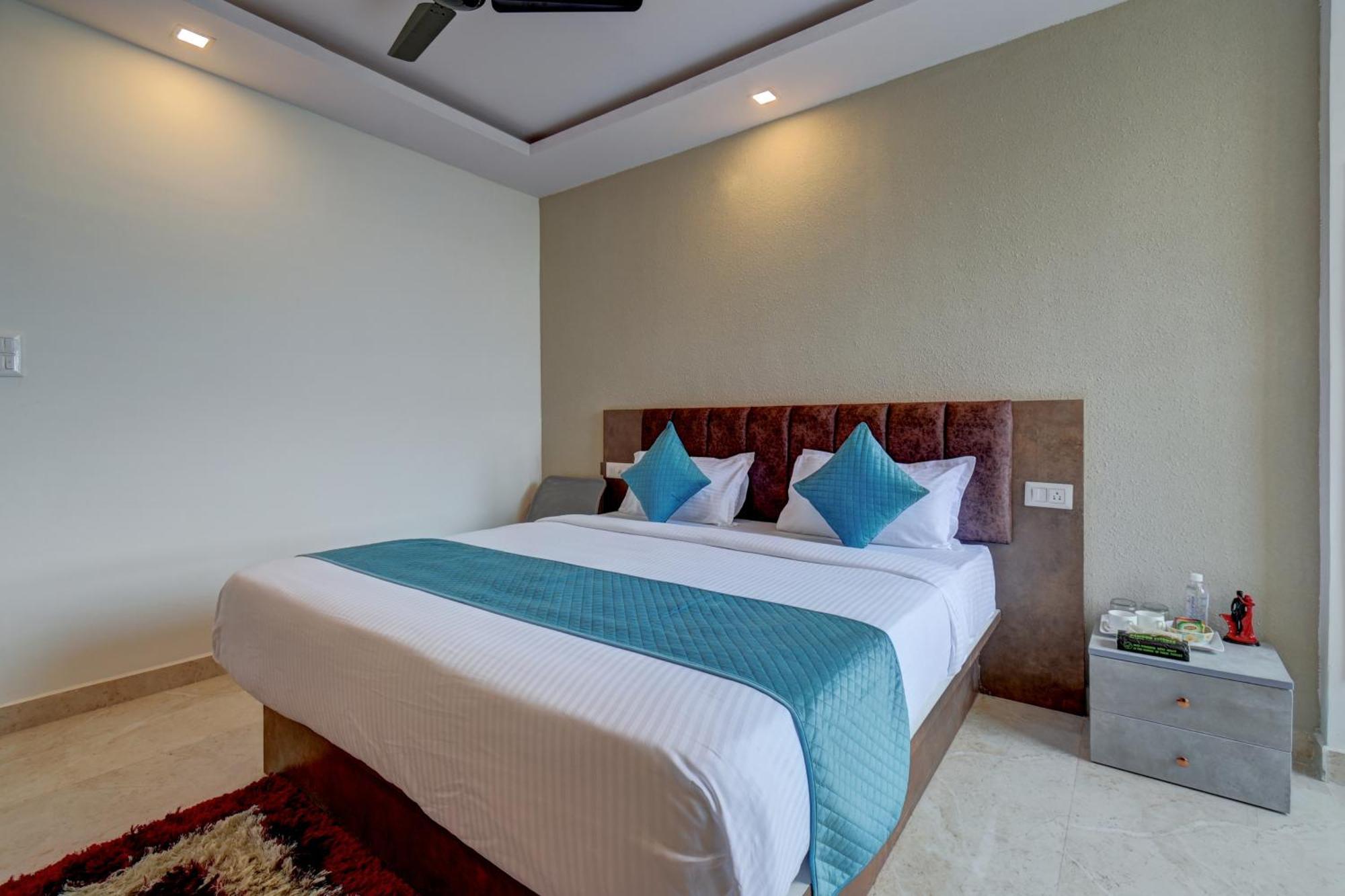 Hotel Cloud 9 Luxury Stay Mysore Exterior foto