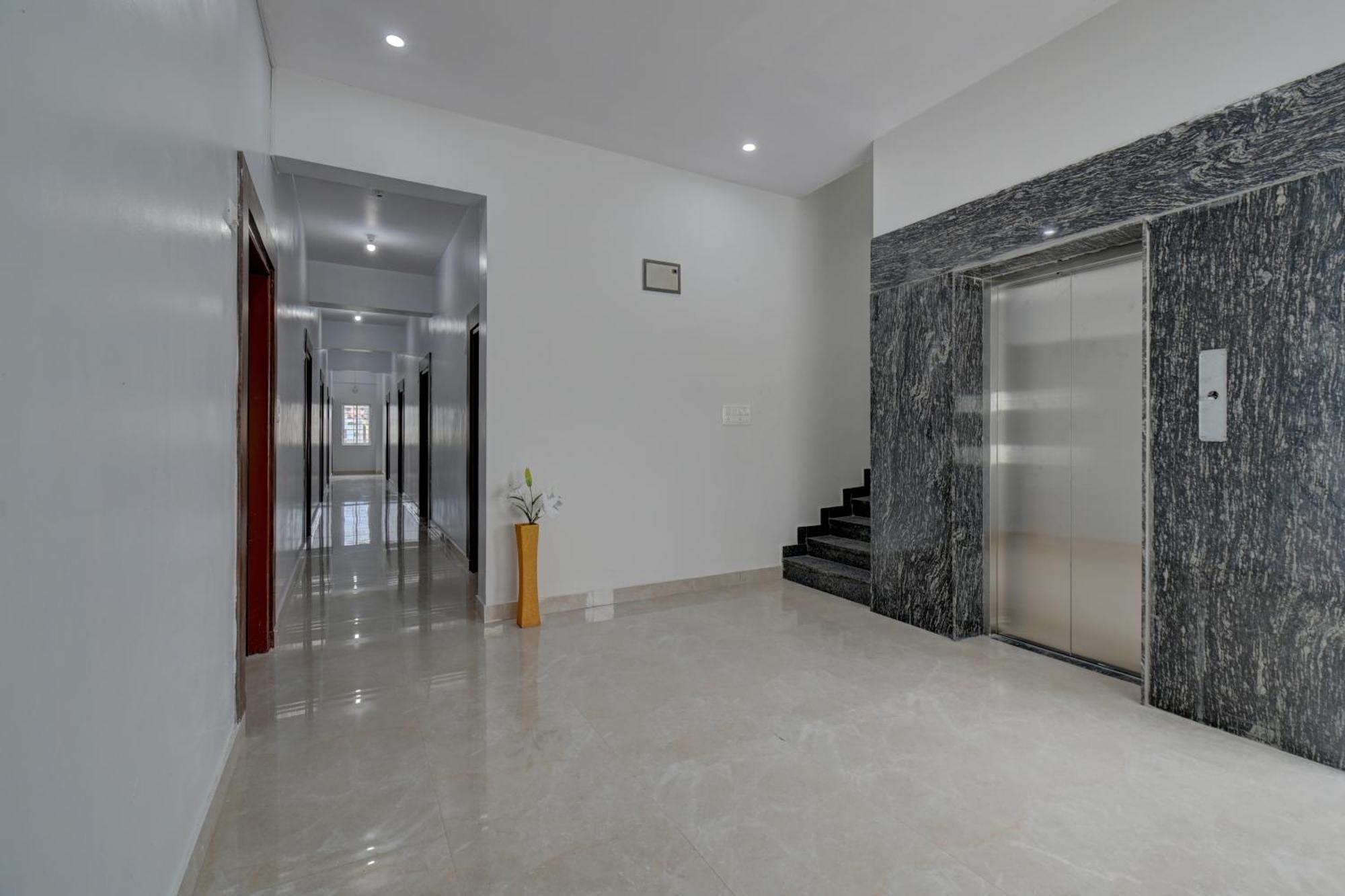 Hotel Cloud 9 Luxury Stay Mysore Exterior foto