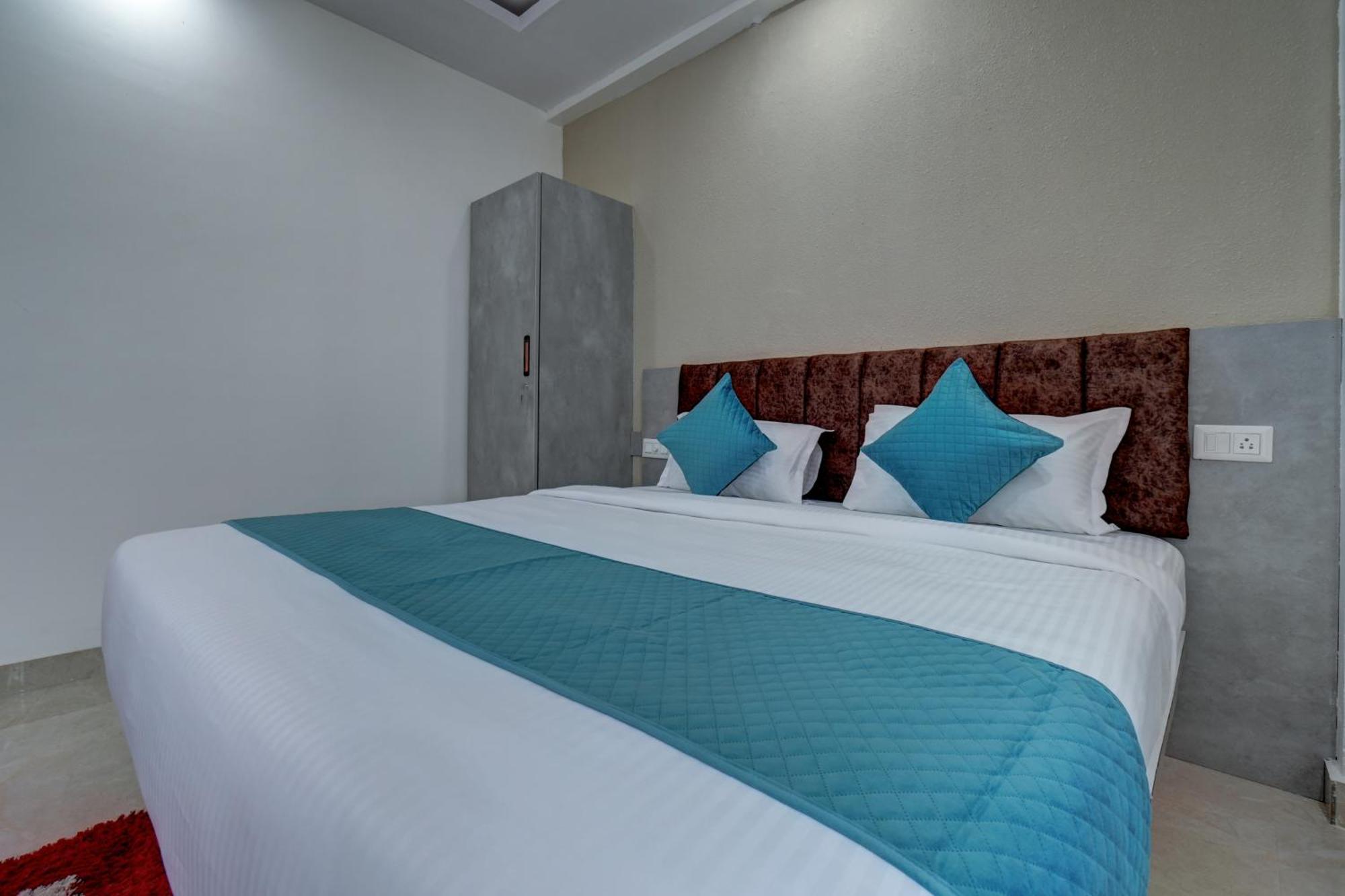 Hotel Cloud 9 Luxury Stay Mysore Exterior foto