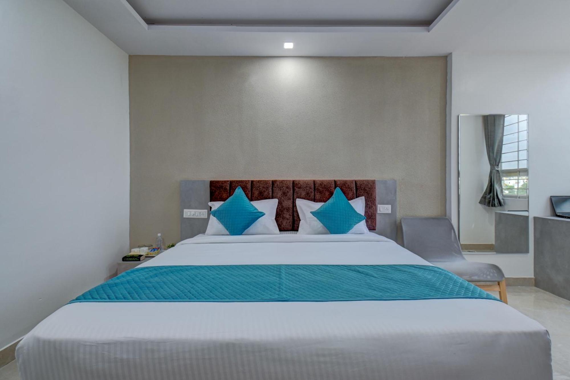 Hotel Cloud 9 Luxury Stay Mysore Exterior foto