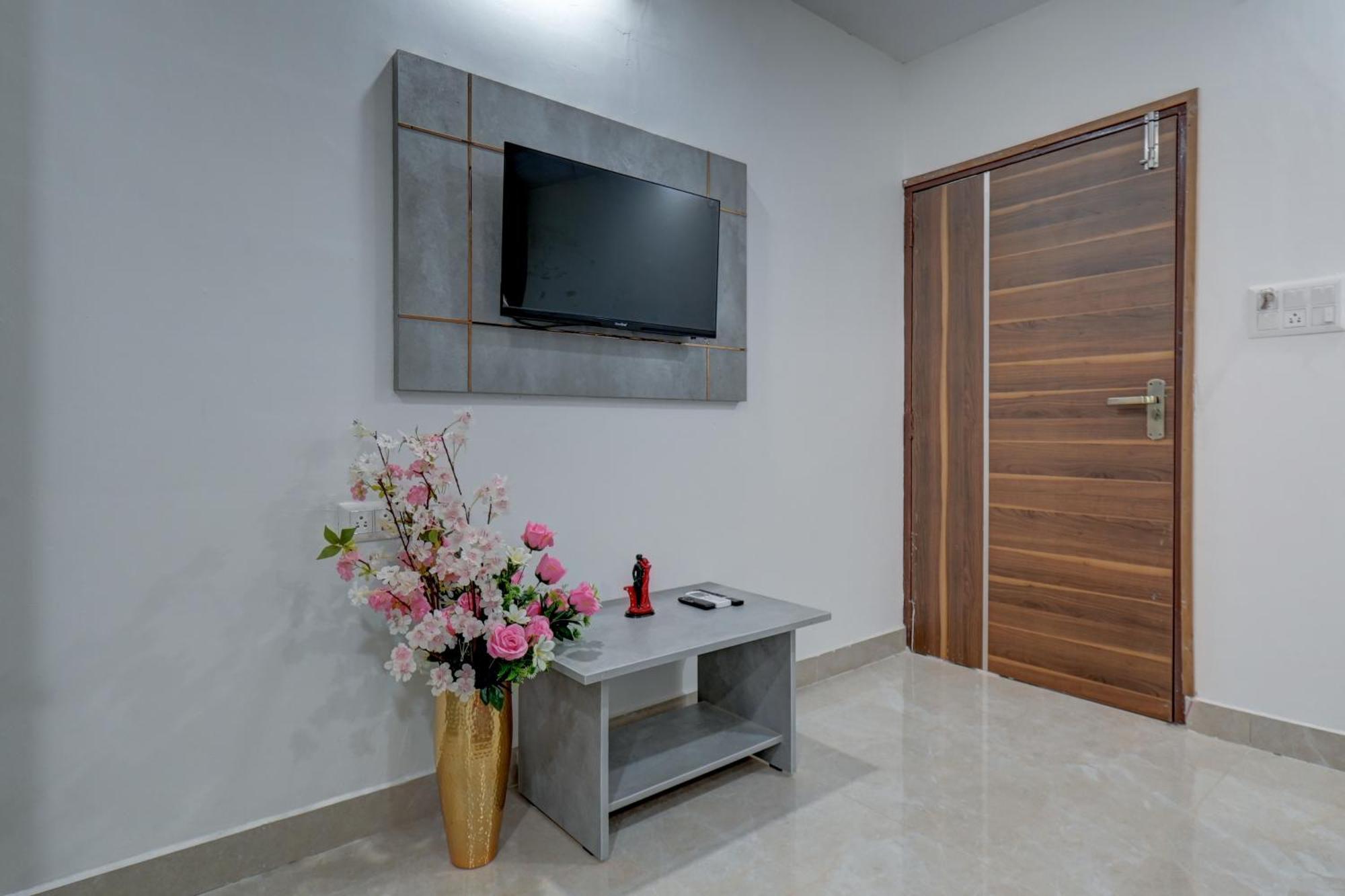 Hotel Cloud 9 Luxury Stay Mysore Exterior foto