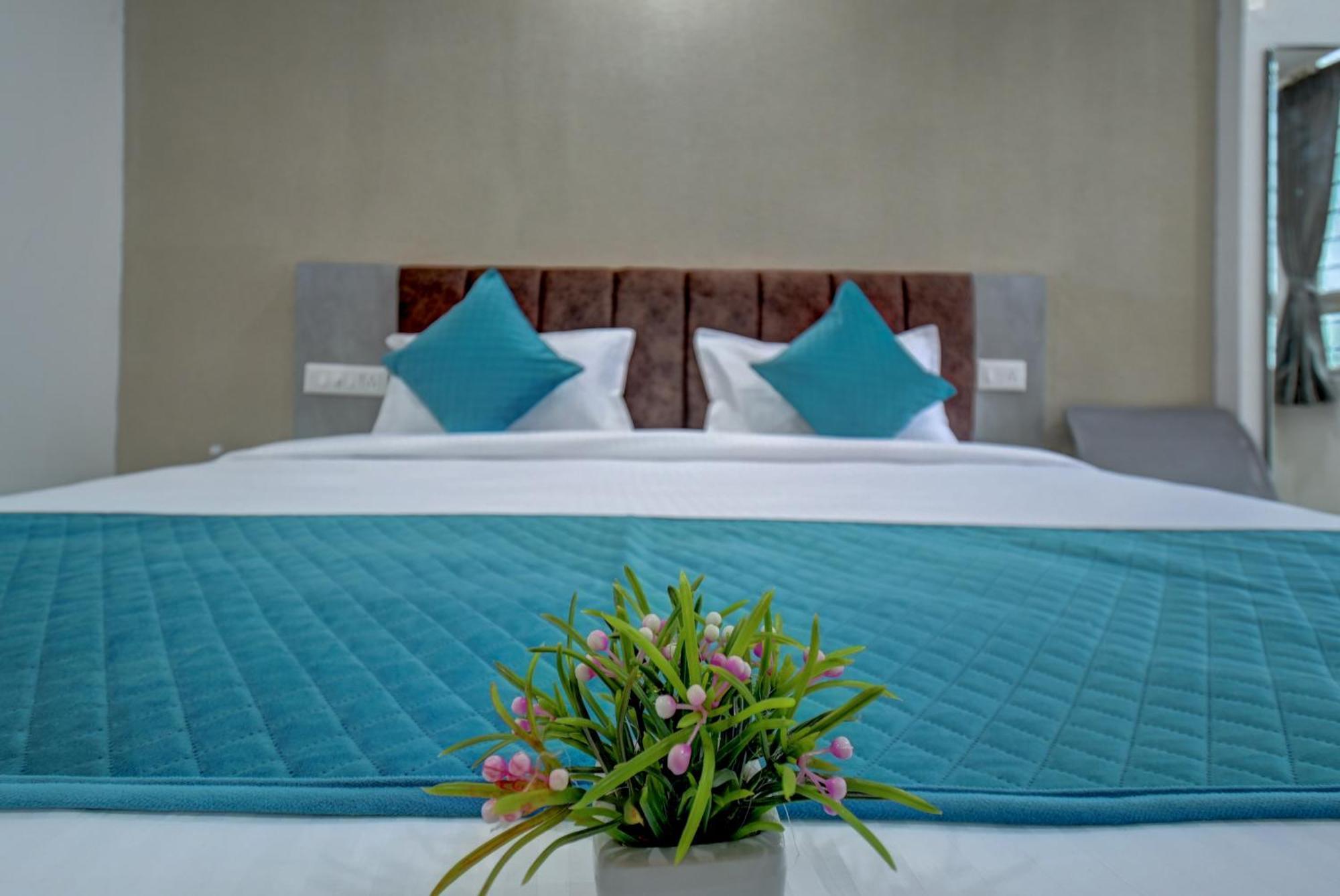 Hotel Cloud 9 Luxury Stay Mysore Exterior foto