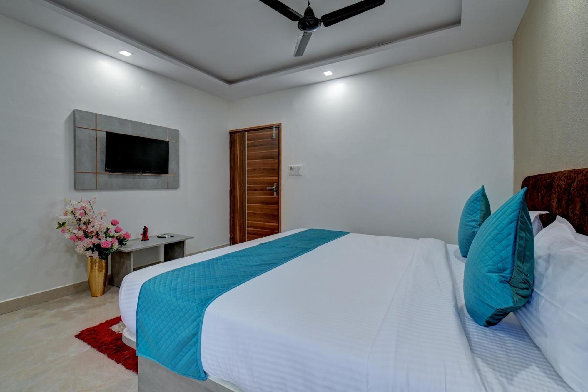 Hotel Cloud 9 Luxury Stay Mysore Exterior foto